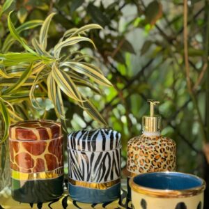 Kit higiene (pintado a mão) (cópia)